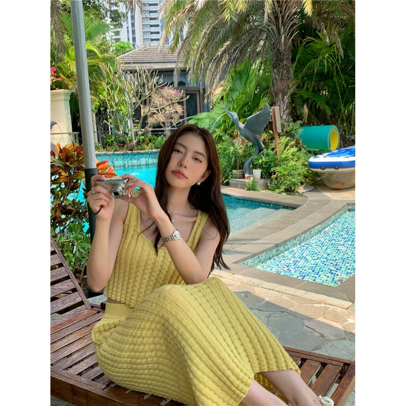 Women's Fashion Versatile Lemon Yellow Undershirt High Waist Half Skirt Set